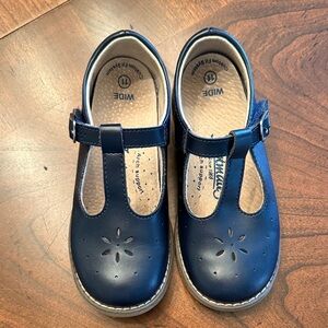 Footmates 11 Navy Blue Leather Sherry Mary Jane Shoes